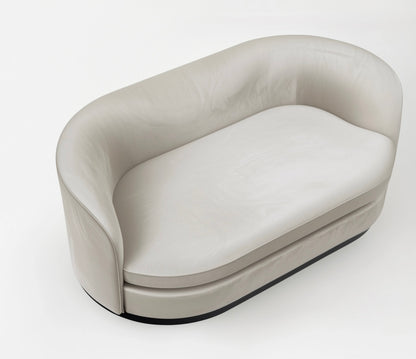 Ophelia sofa by Tutulan design