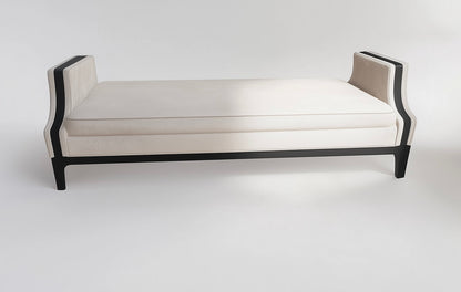 Theodora deluxe bench by Tutulan design